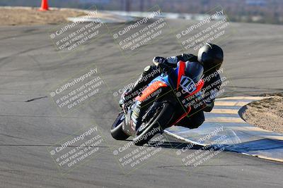 media/Jan-09-2022-SoCal Trackdays (Sun) [[2b1fec8404]]/Turns 9 and 8 (920am)/